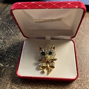 Vintage Amanda Smith Cat Golden Pin Brooch Kitten Green Eyes
